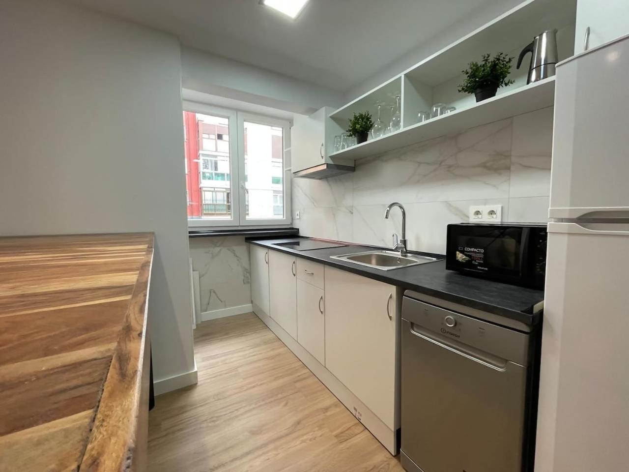 Moderno Apartamento Cerca Del Metro Bilbao Ngoại thất bức ảnh