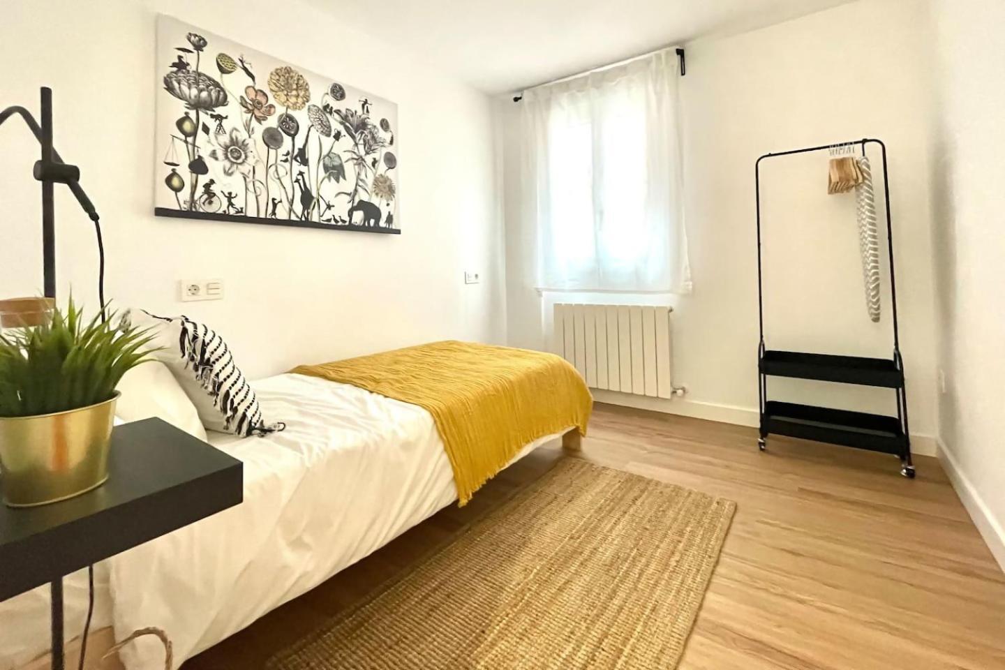 Moderno Apartamento Cerca Del Metro Bilbao Ngoại thất bức ảnh